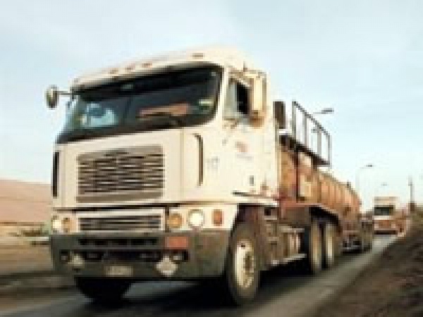 Camioneros De Arica Piden Apoyo Al Gobierno Por Conflicto Con Entidad Peruana Mundomaritimo 7961