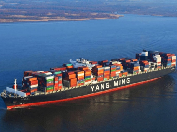 Yang Ming ordena cinco buques de 15.000 TEUs propulsados por GNL -  MundoMaritimo